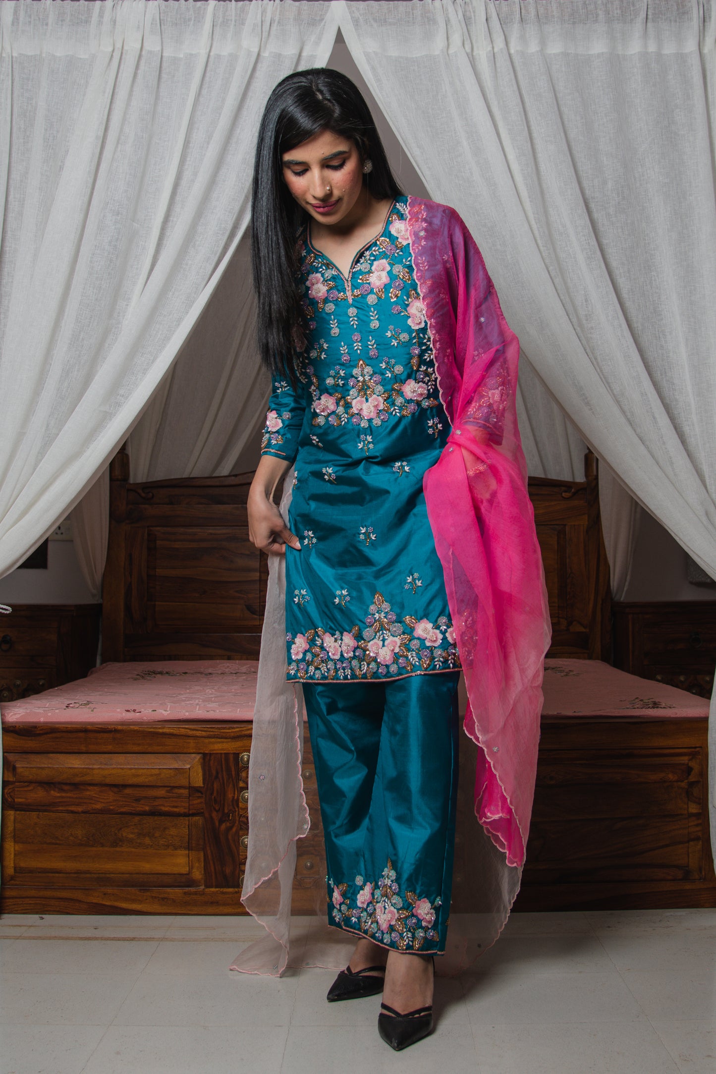 Ocean Blue Embellished Kurta Pants